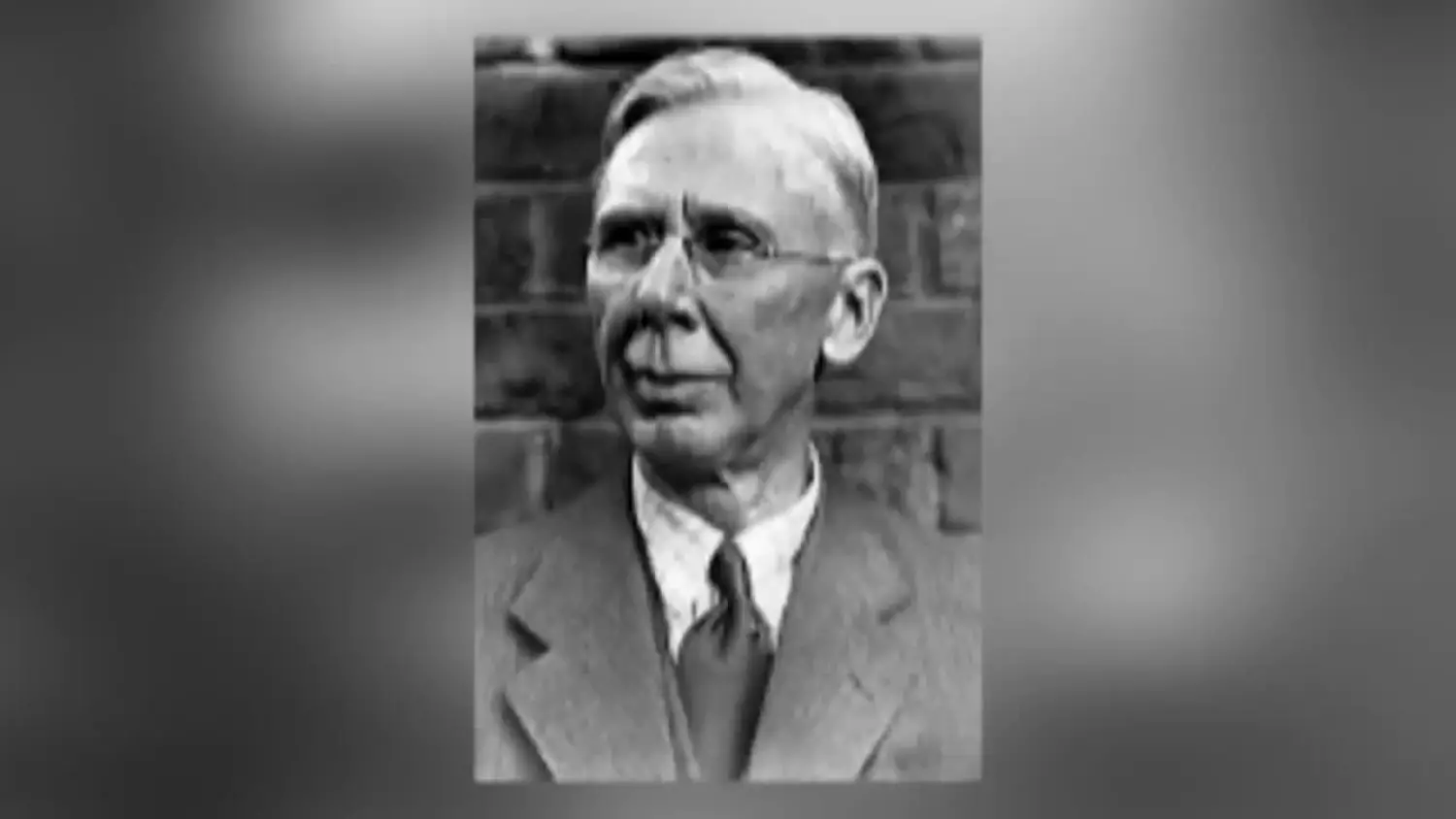 rzeszowskie-lekcje-architektury-odcinek-4-osiedle-puaaskiego-rzeszaw.mp4