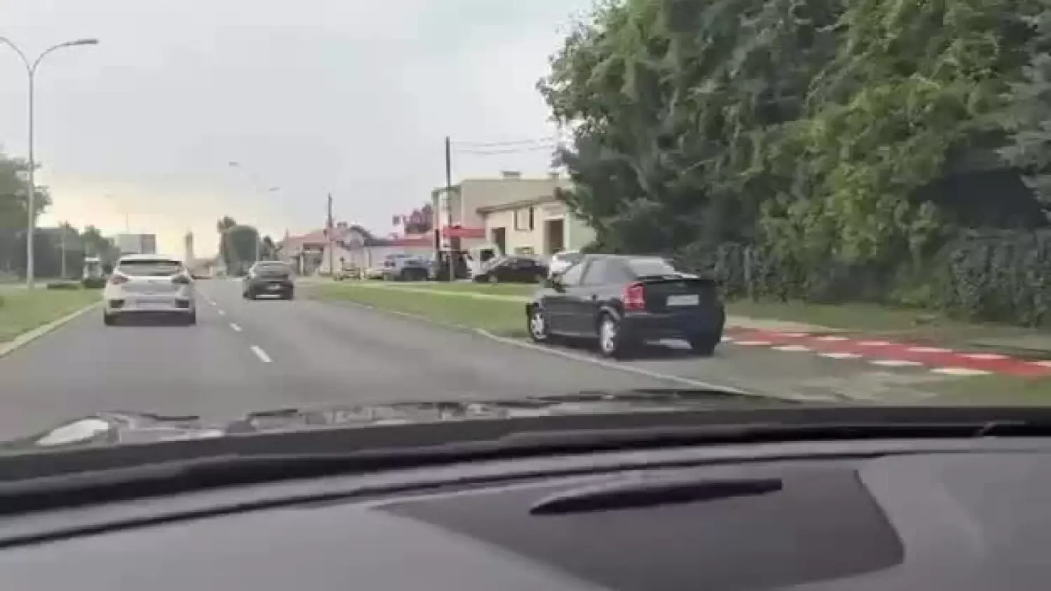 b3b0925f-97cd-4bb2-ac97-ffe88ba9e9ab.mp4