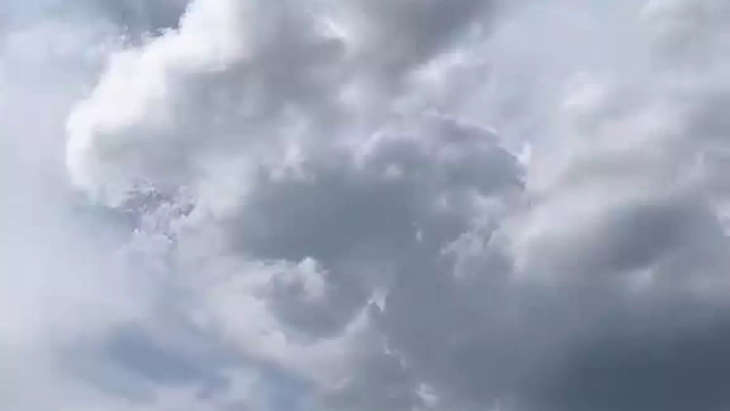 Awionetka w Będziemyślu - awaryjne lądowanie